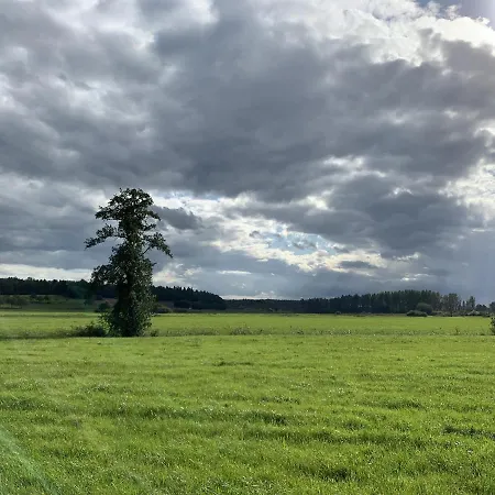 1 Mit Bad Ohne Kueche, 1 Person, 15 Qm, Direkt An Der Aach