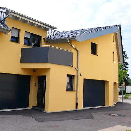 1 Mit Bad Ohne Kueche, 1 Person, 15 Qm, Direkt An Der Aach アパート ジンゲン