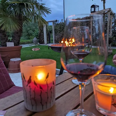 1 Mit Bad Ohne Kueche, 1 Person, 15 Qm, Direkt An Der Aach *