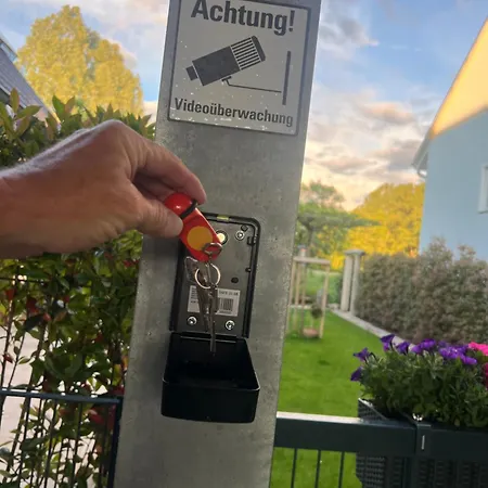 Apartment 1 Mit Bad Ohne Kueche, 1 Person, 15 Qm, Direkt An Der Aach *